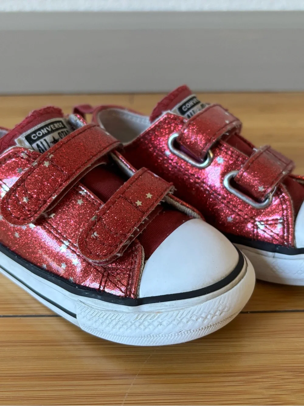 Converse Kids Glitter Star Velcro Sneakers